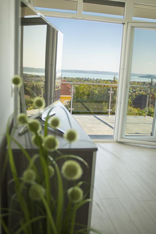 Lakeview Apartments Balatonfuered Exteriér fotografie