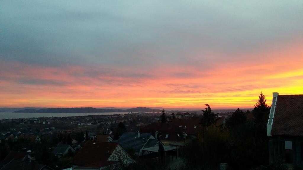 Lakeview Apartments Balatonfuered Exteriér fotografie